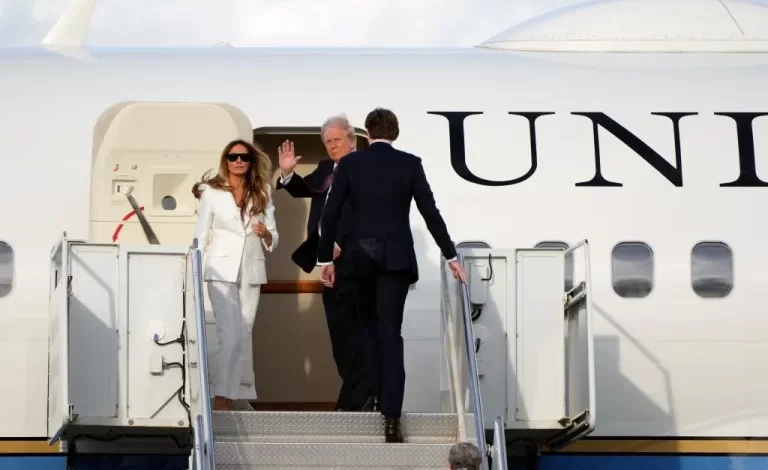 Trump llega a Washington con su familia antes de la gran ceremonia de investidura