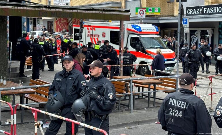 Atacante apuñaló a una docena de usuarios en estación de trenes de Hamburgo.