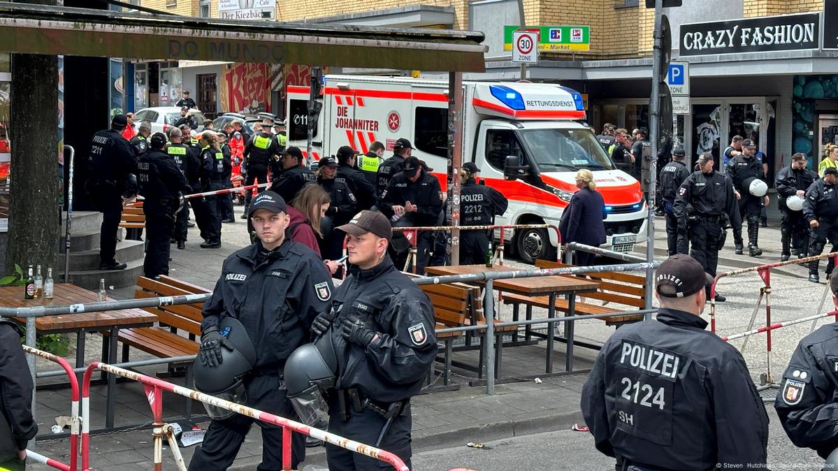 Atacante apuñaló a una docena de usuarios en estación de trenes de Hamburgo.