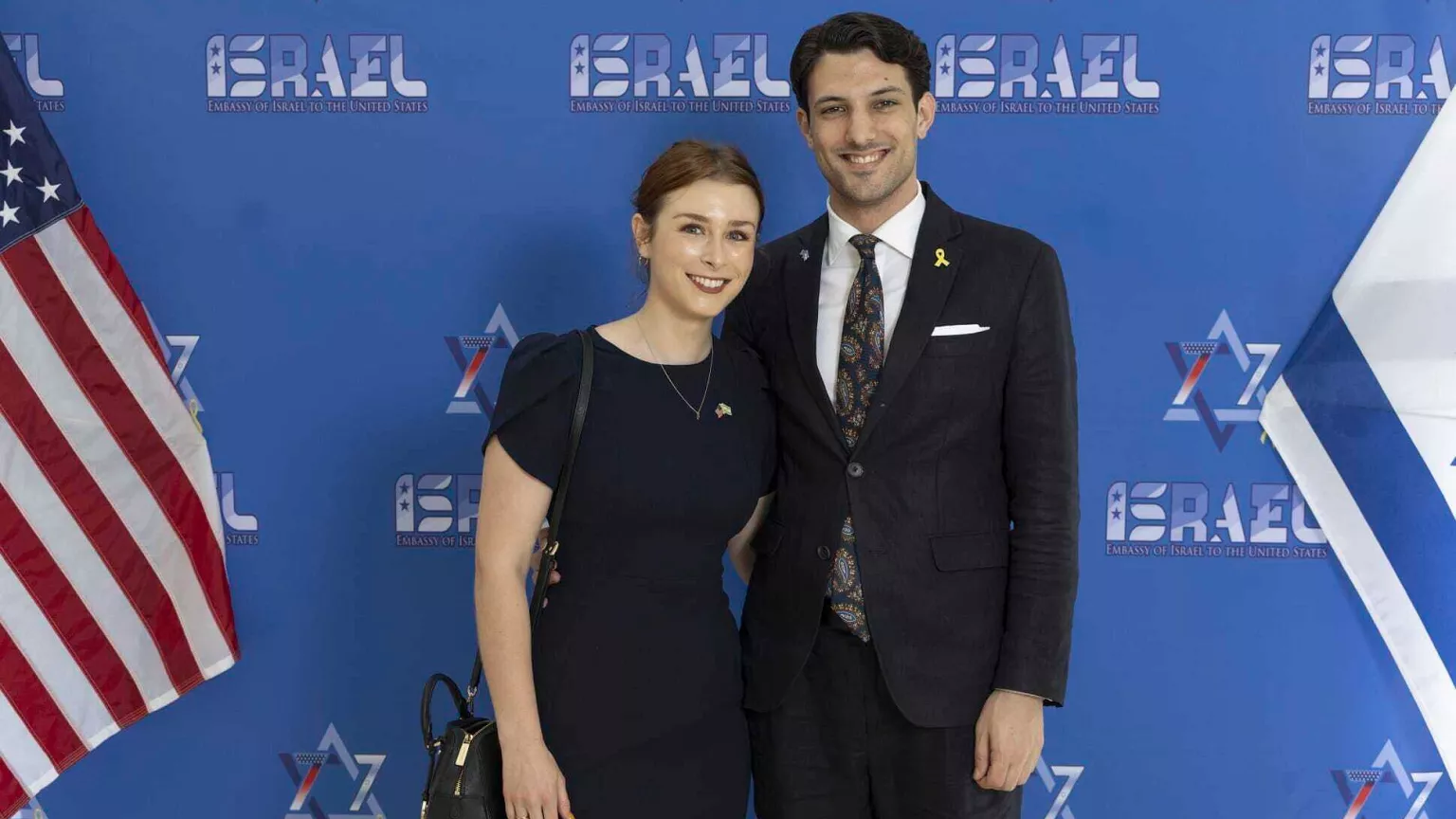Dos empleados de la embajada israelí en EEUU son asesinados.