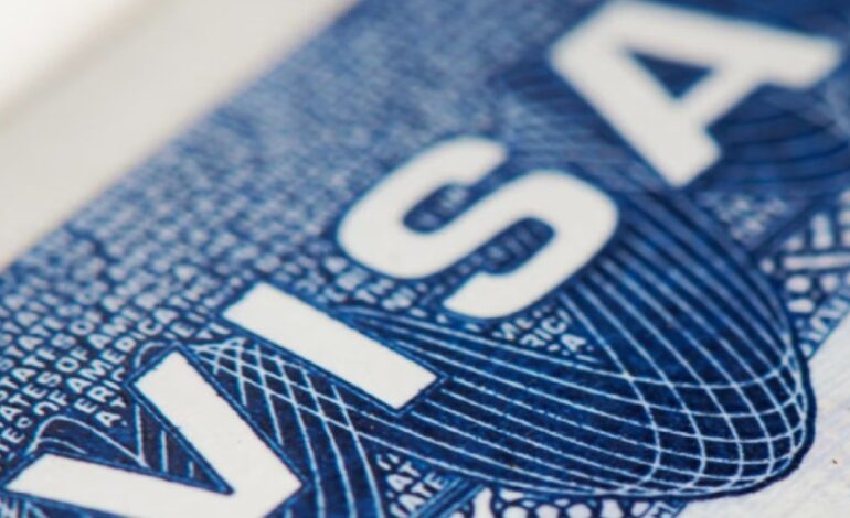 EEUU revisa 55 millones de visados