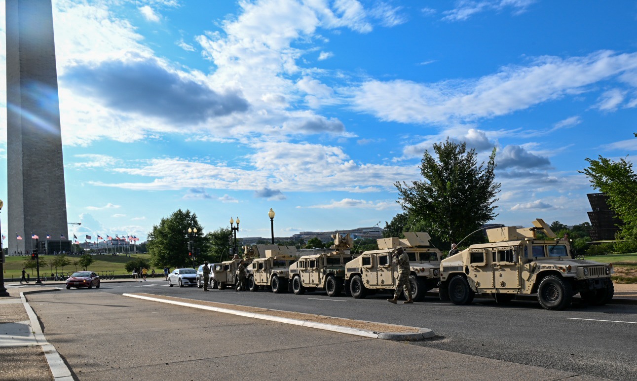 Guardia Nacional de EEUU se despliega en las calles de Washington D.C.