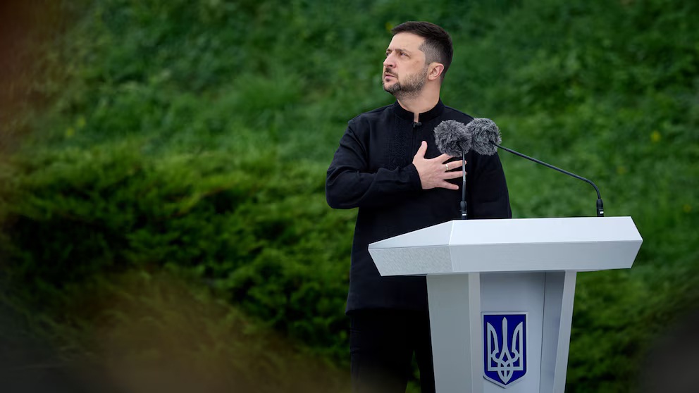 Zelenski reitera que no entregará su tierra «al ocupante»