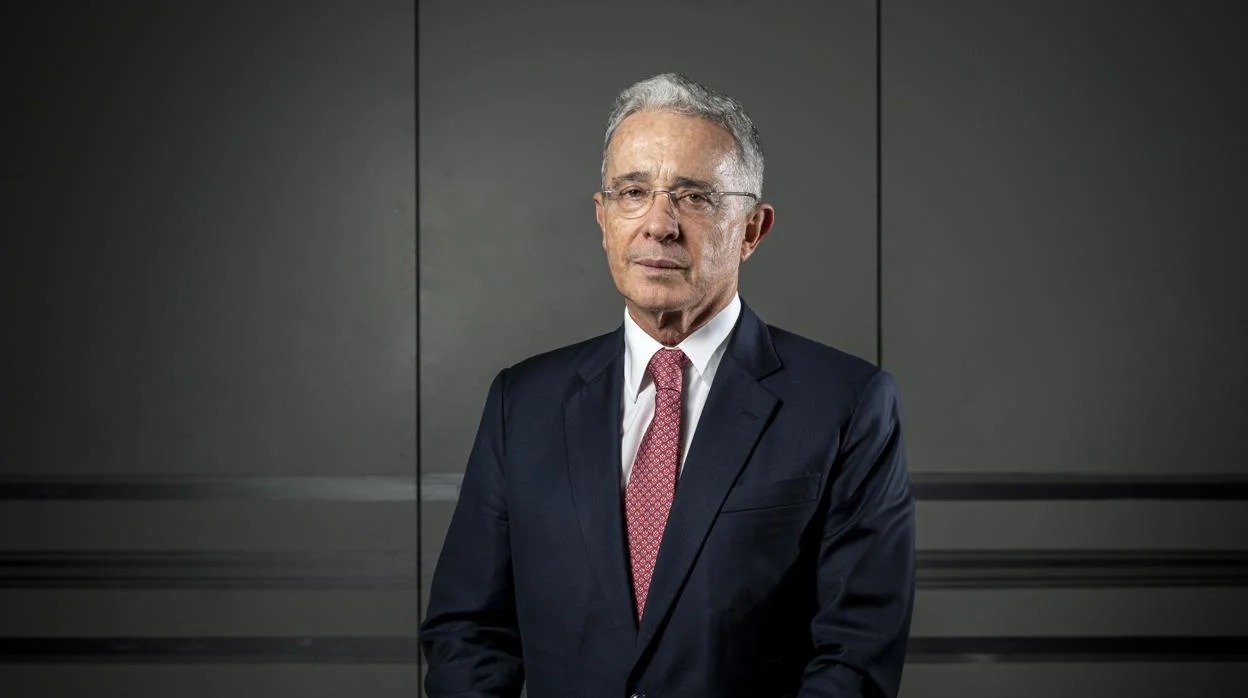 Ordenan la libertad inmediata de Álvaro Uribe Vélez