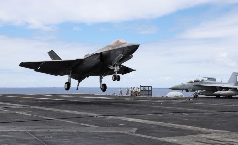 EE.UU. refuerza su lucha antidroga con cazas en Puerto Rico