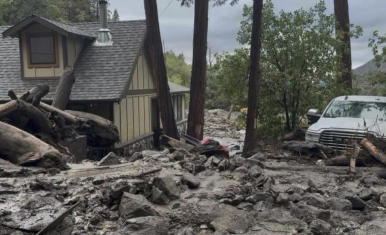 San Bernardino golpeado por inundaciones