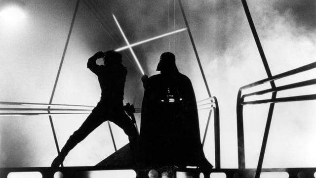 La espada láser de Darth Vader alcanza los 3,6 millones de dólares en una subasta de Hollywood