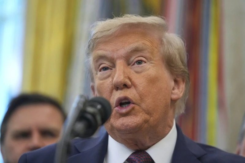 Trump anuncia golpe contra barco con drogas en el Mar Caribe