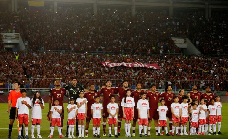 Escándalo en la Vinotinto tras caer con Colombia