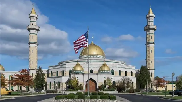 Polemica por llamado a la oración en Dearborn