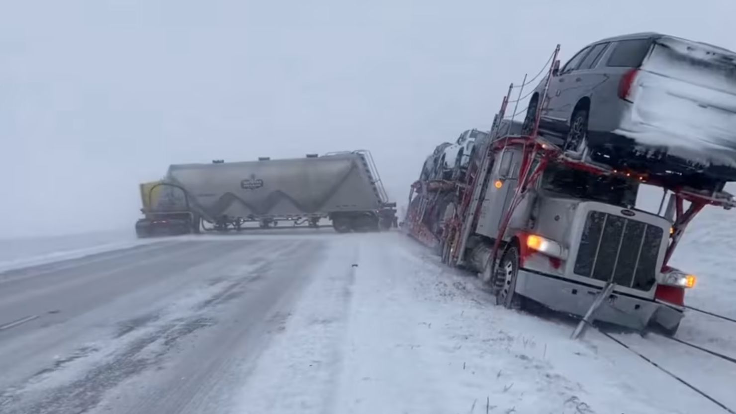 Caos en la I-94: ventisca paraliza el oeste de Minnesota