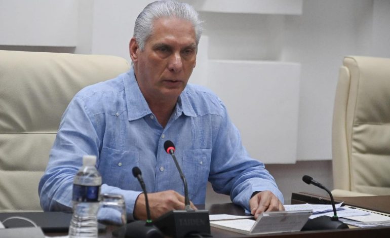 Díaz-Canel reconoce contactos con Washington