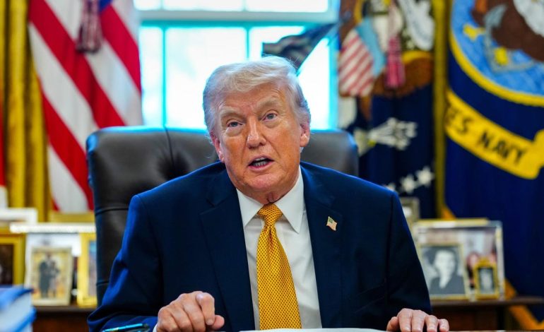 Trump: «Puedo liberar o tomar Cuba»