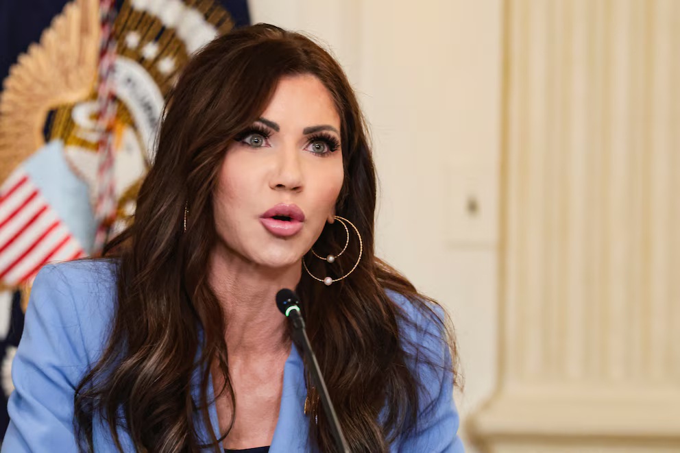 Trump despide a Kristi Noem como secretaria de Seguridad Nacional