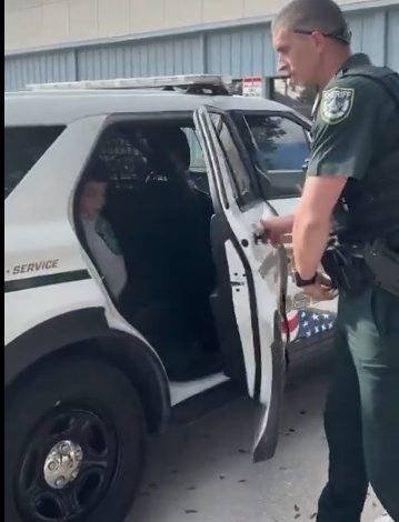 Arrestan a alumno de primaria por amenaza con arma