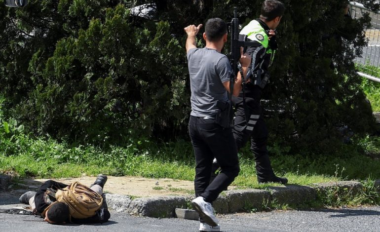 Atacante abatido tras tiroteo frente a consulado israelí