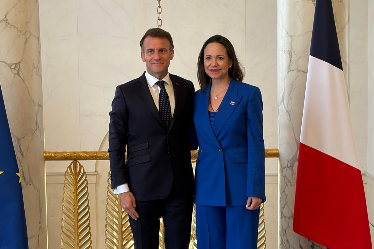 Machado agradece a Macron su apoyo a Venezuela