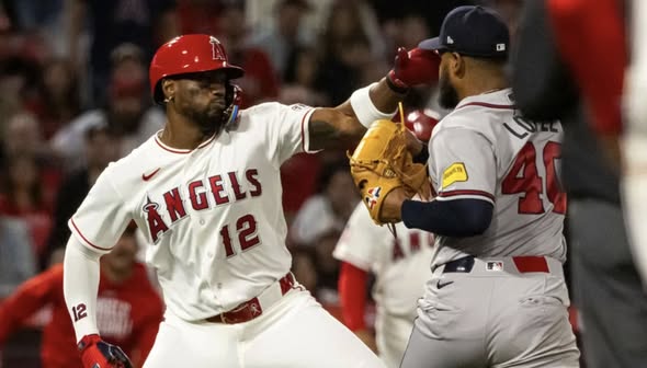 Pelea brutal sacude el Angels vs. Braves