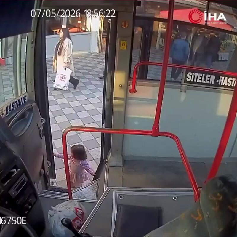 2 años, un autobús y un héroe sin capa