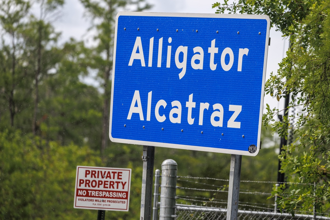 Alligator Alcatraz cerrará en junio