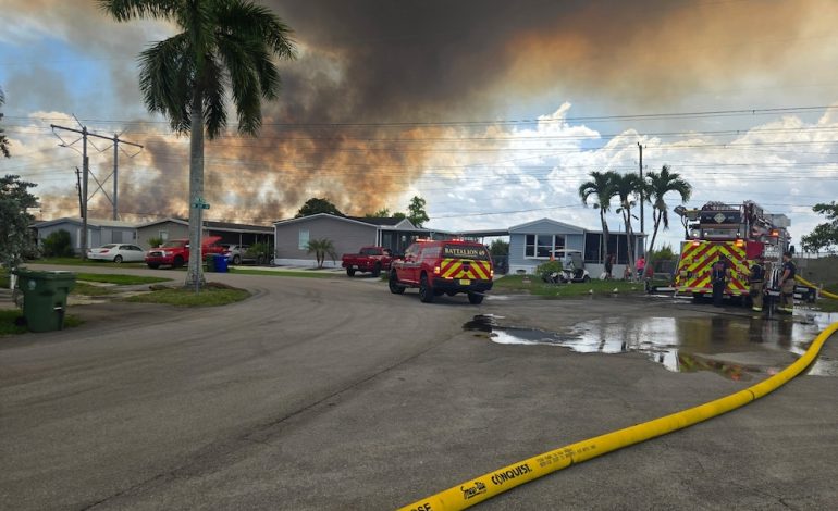 Bomberos refuerzan combate contra incendios en el sur de Florida