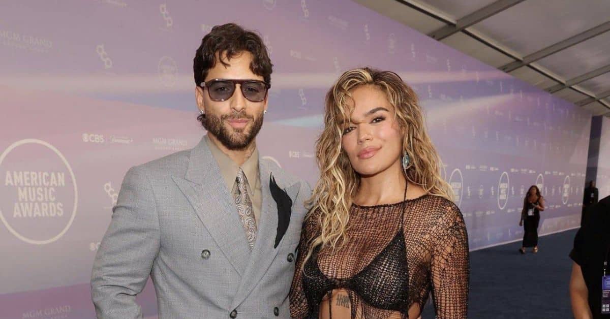 Karol G y Maluma brillan en los AMAs dominados por el K-Pop