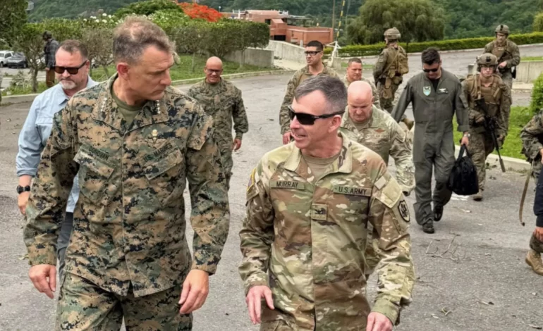 La visita militar que desconcertó al chavismo