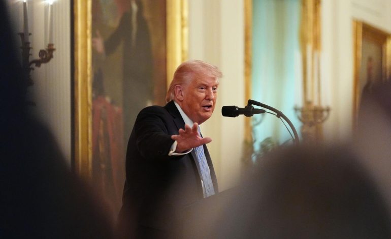 Trump celebra recuperación de Venezuela