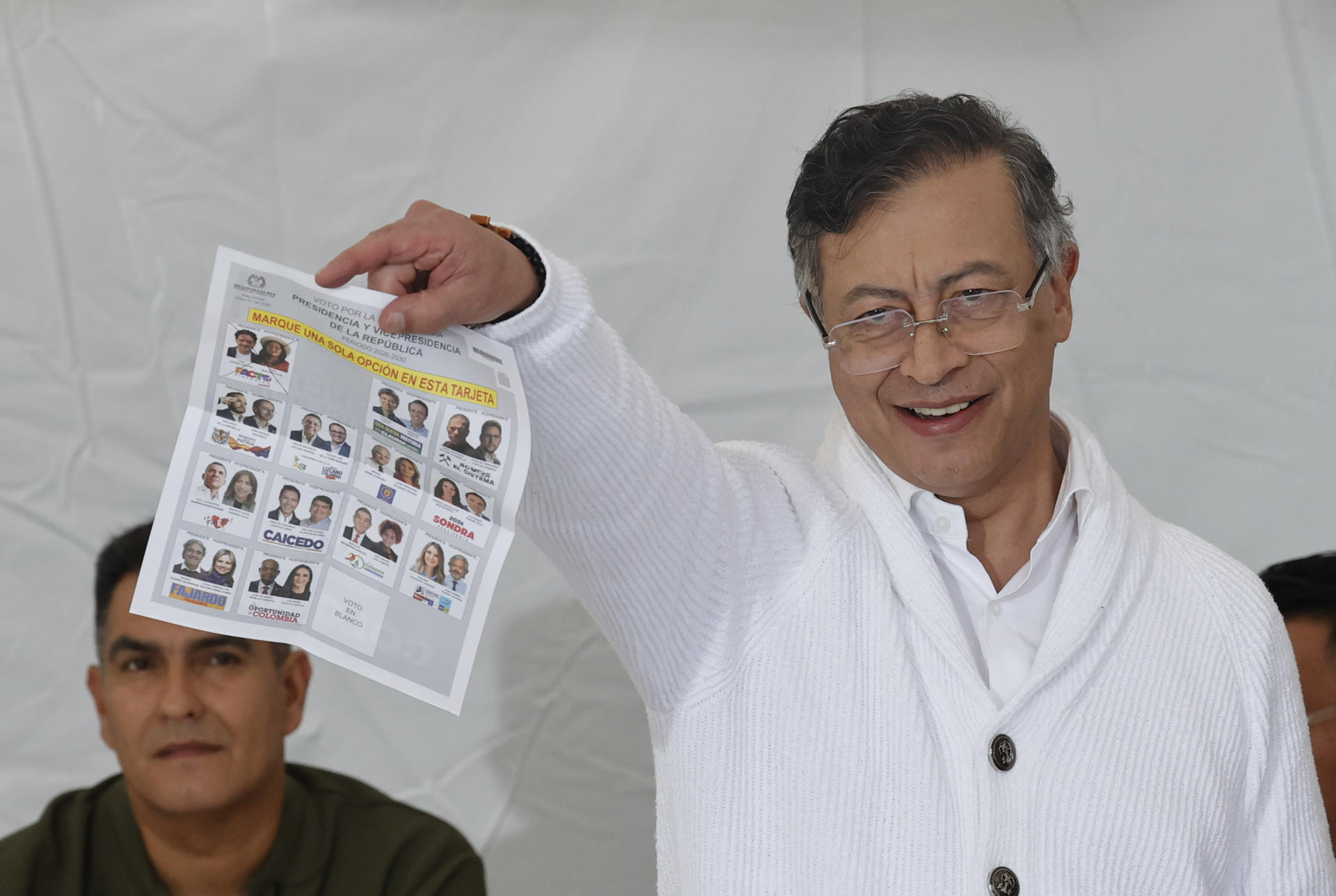 Petro llama a votar libre en elecciones 2026