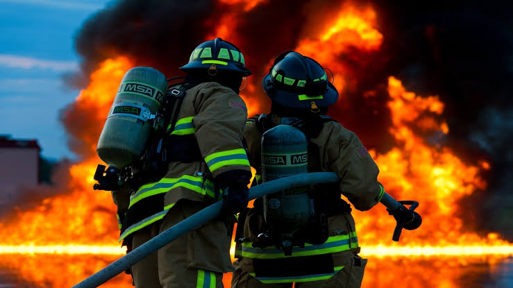 Utah de luto: tres bomberos fallecidos combatiendo incendios