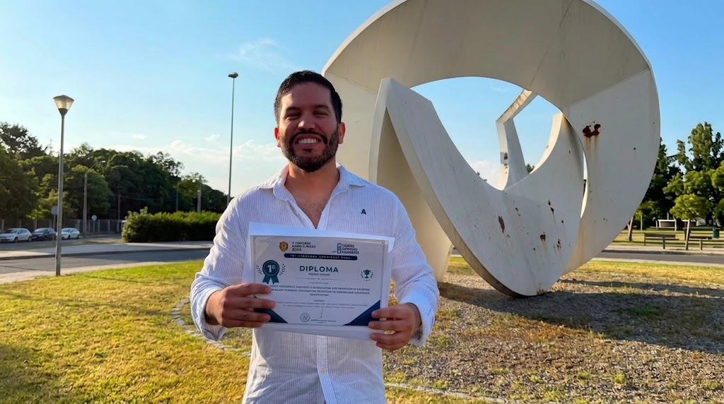 Cirujano de la UCV gana primer lugar en concurso médico en España