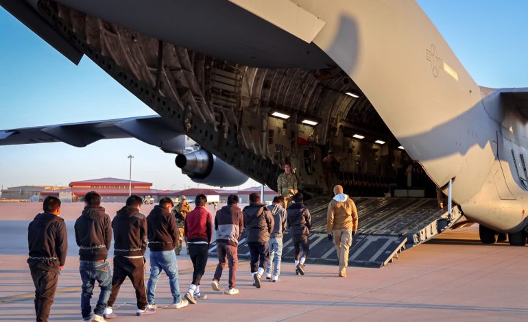 DHS advierte deportación a inmigrantes con TPS cancelado