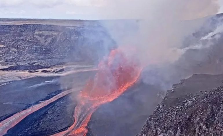 Kilauea despierta con fuentes de lava de 150 metros