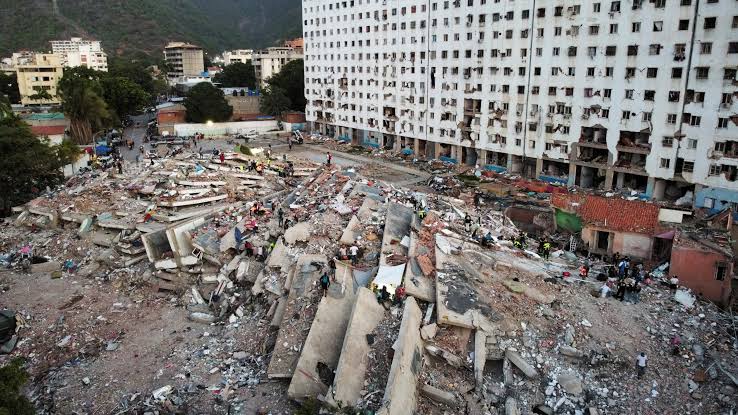 La Guaira sobrevive entre sismos, apagones y abandono