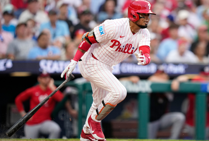Luis Arráez lidera los imparables de la MLB con 153 hits