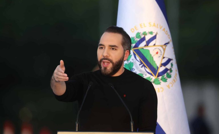 Bukele cuestiona presencia de Delcy Rodríguez en la ONU