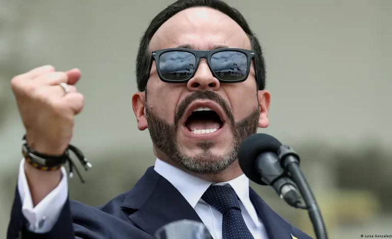 De la Espriella: «El que no se someta acabará en una bolsa»