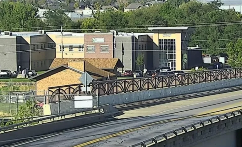 Evacuan la Academia Farmington Ascent por amenaza de bomba