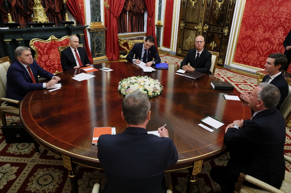 Putin recibe a los enviados de Trump