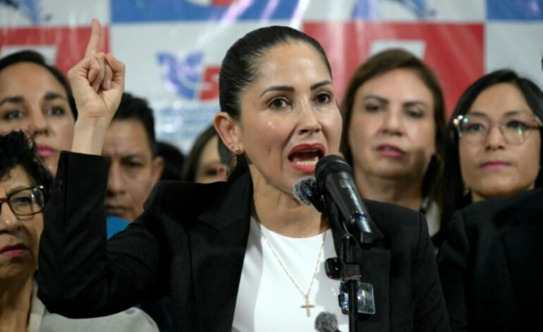 Detienen a la excandidata presidencial Luisa González en Ecuador